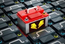 بطارية لاندكروزر كم امبير 4 سعر البطارية