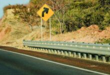 اللوحات الارشادية للمرور وعقوبات المخالفين 7 اللوحات الارشادية للمرور