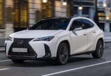 جيب لكزس صغير