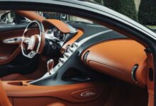 السيارة البوغاتي من الداخل