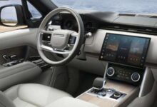 سيارة الرنج روفر من الداخل