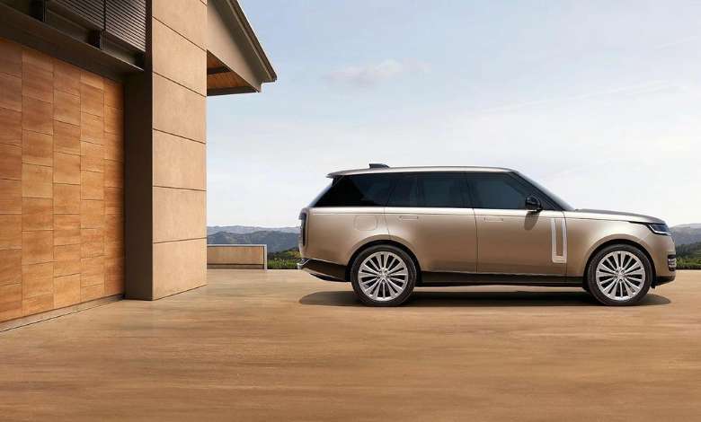 سيارة الرنج روفر من الداخل